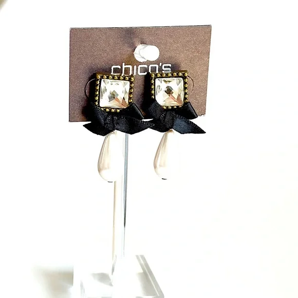 CHICO’s Parisian Chic Bow & Drop Pearl Earrings | NWT - Picture 8 of 8